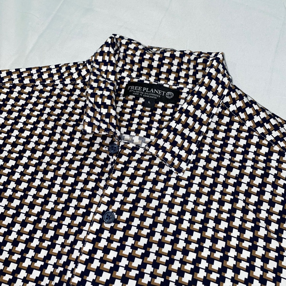 Free Planet‎ Mens Large Short Sleeve Button Down Shirt Geometric Abstract